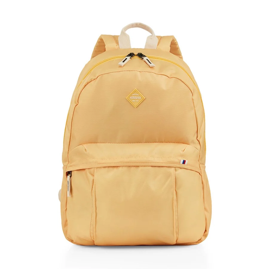 vang_balo_2_ea890cd8e72f4d05b3e923959aa2e9ea_master